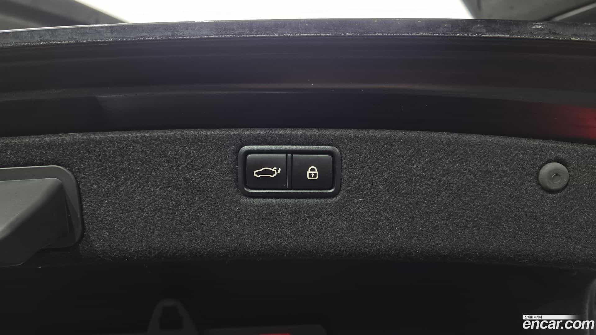 G80 Genesis 2017.10-OPTION-024
