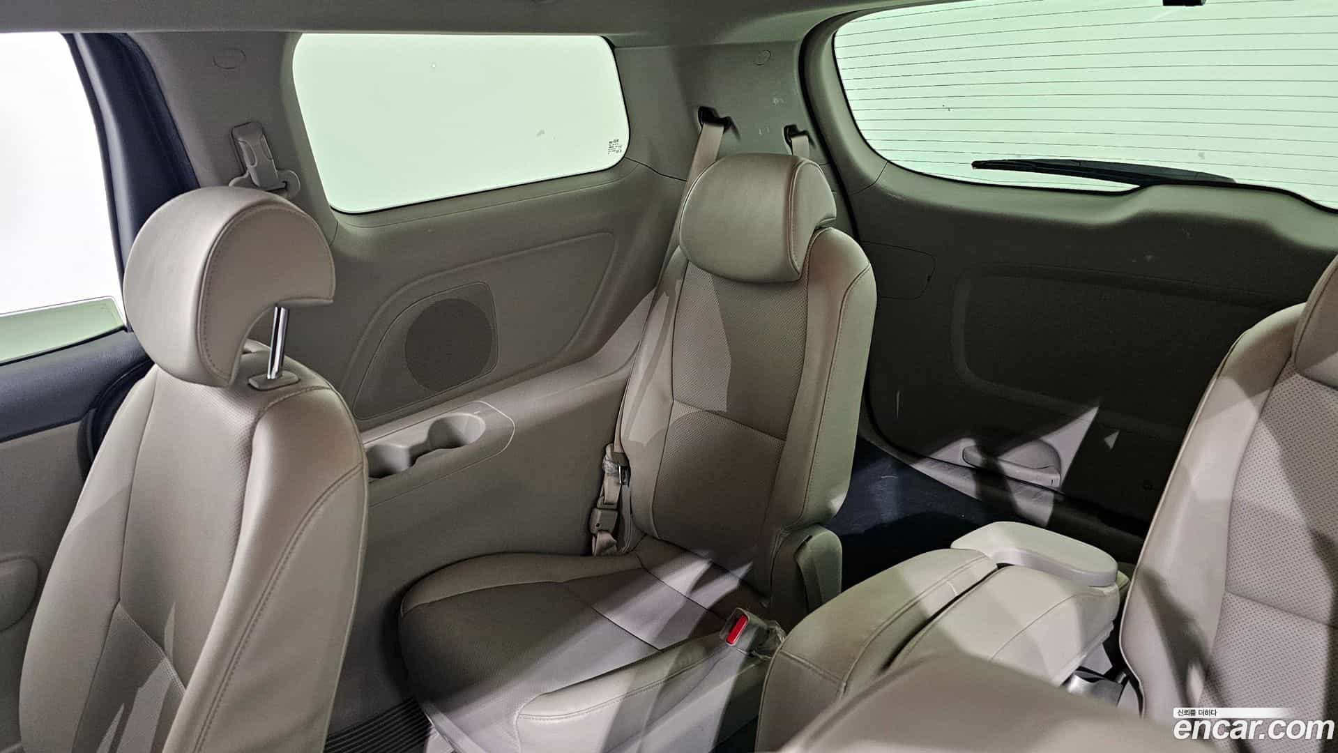 Canival Kia 2015.8-OPTION-017