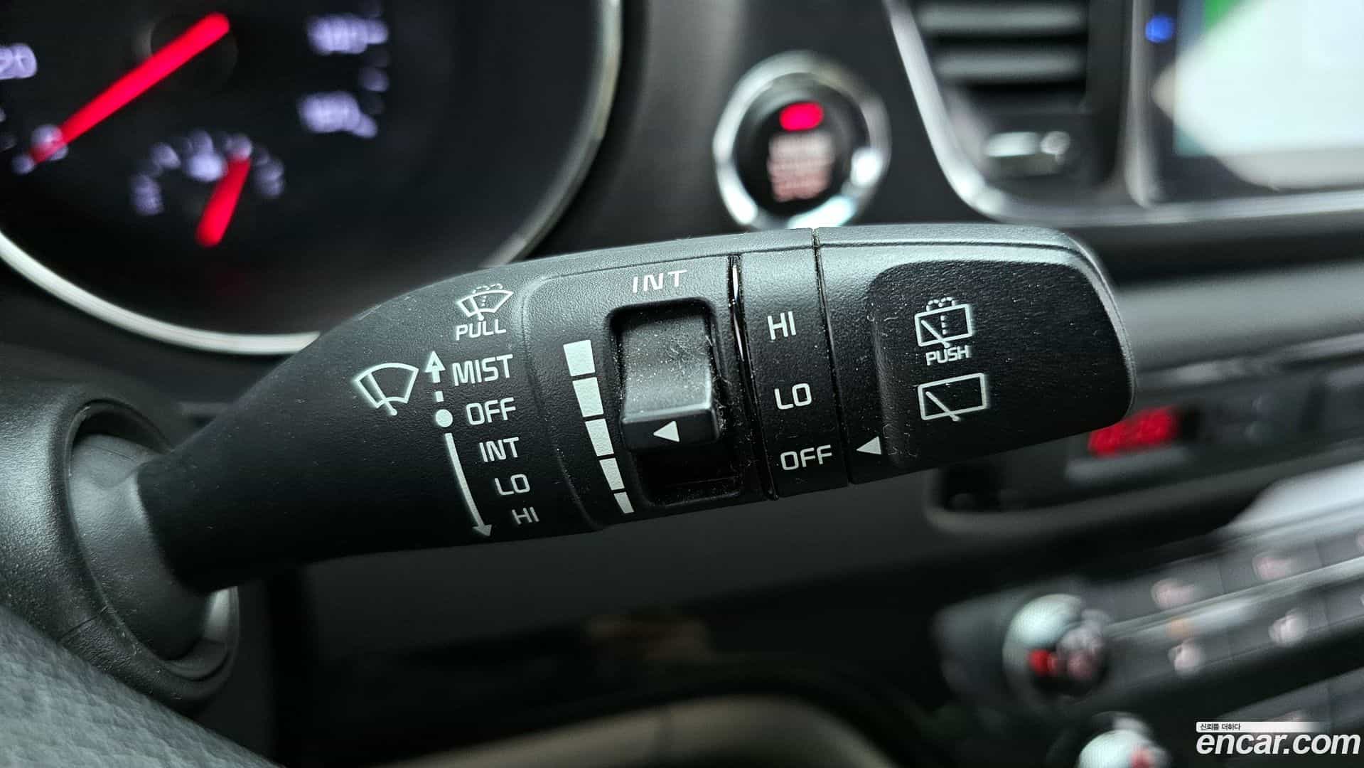 Canival Kia 2015.8-OPTION-042