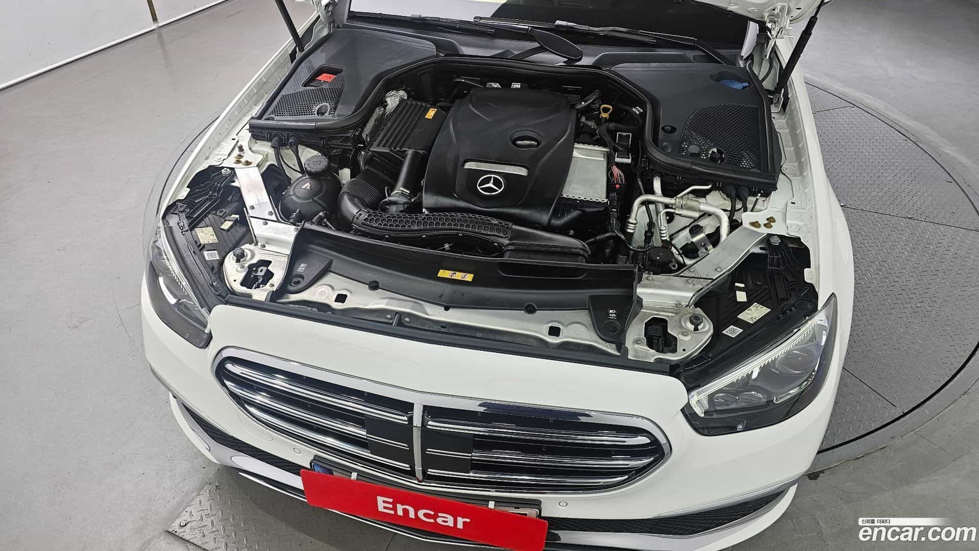 E-Class Mercedes-Benz 2021.0-OUTER-006