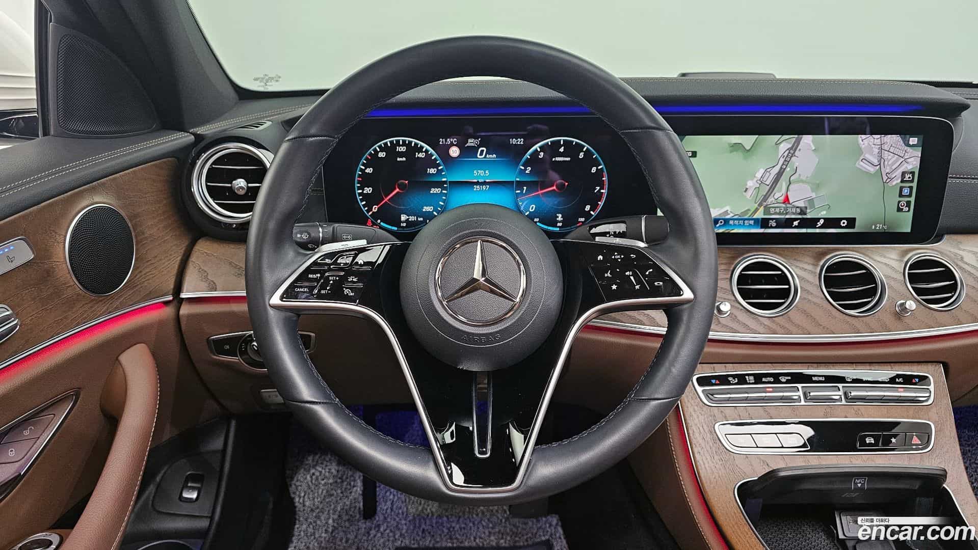 E-Class Mercedes-Benz 2021.0-OPTION-018
