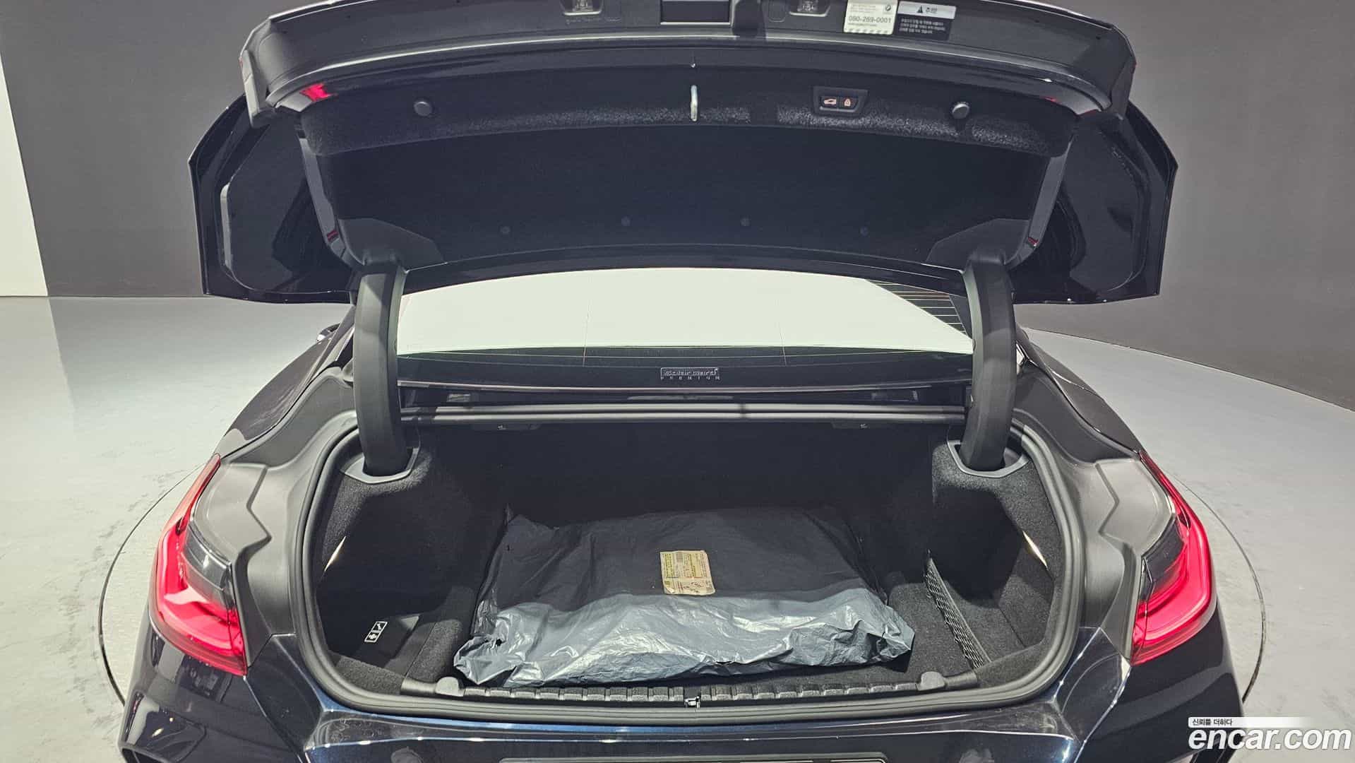 8-Series BMW 2021.2-OPTION-044
