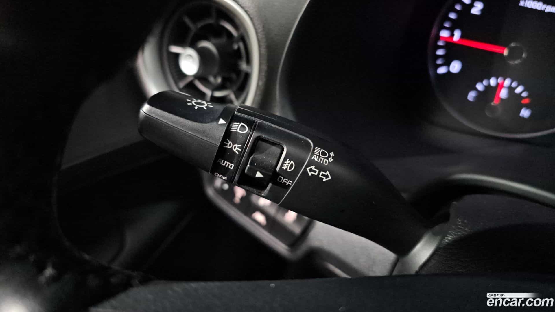 K3 Kia 2018.10-OPTION-041