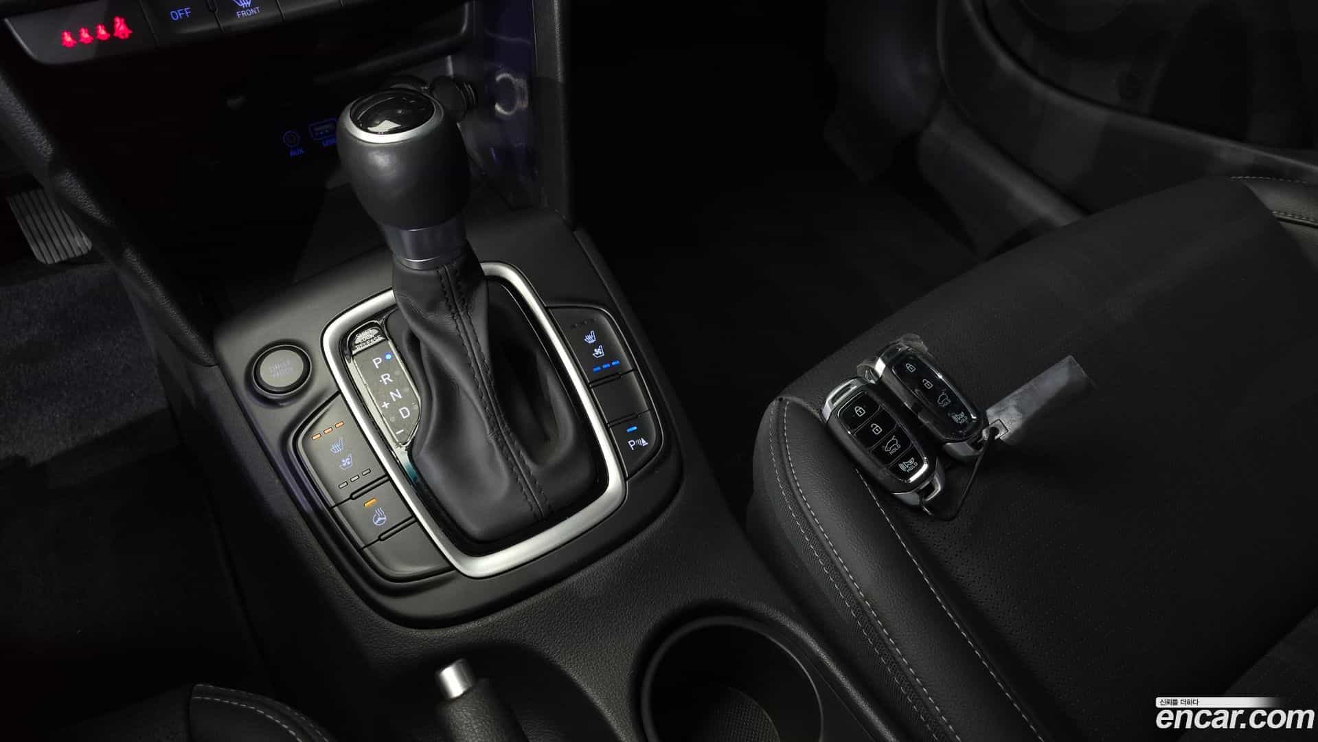 Kona Hyundai 2019.9-INNER-009