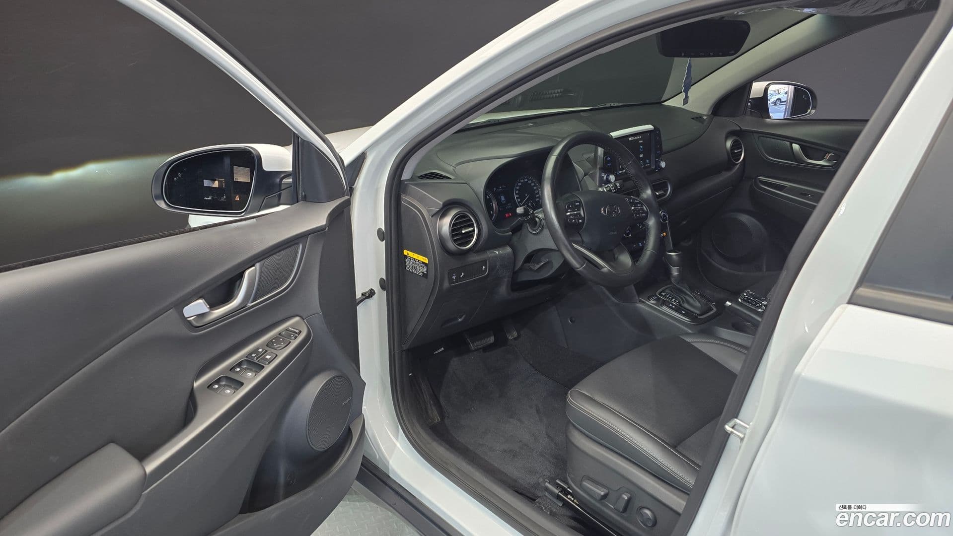 Main__Slider__Photo:Kona Hyundai 2019.9-9
