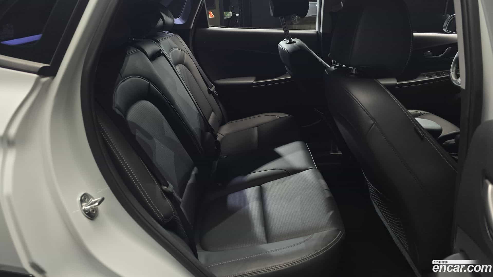 Kona Hyundai 2019.9-OPTION-016
