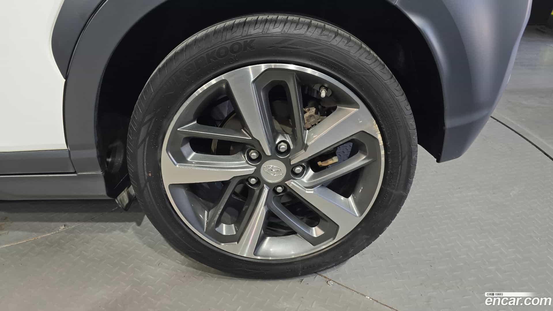 Kona Hyundai 2019.9-OUTER-031