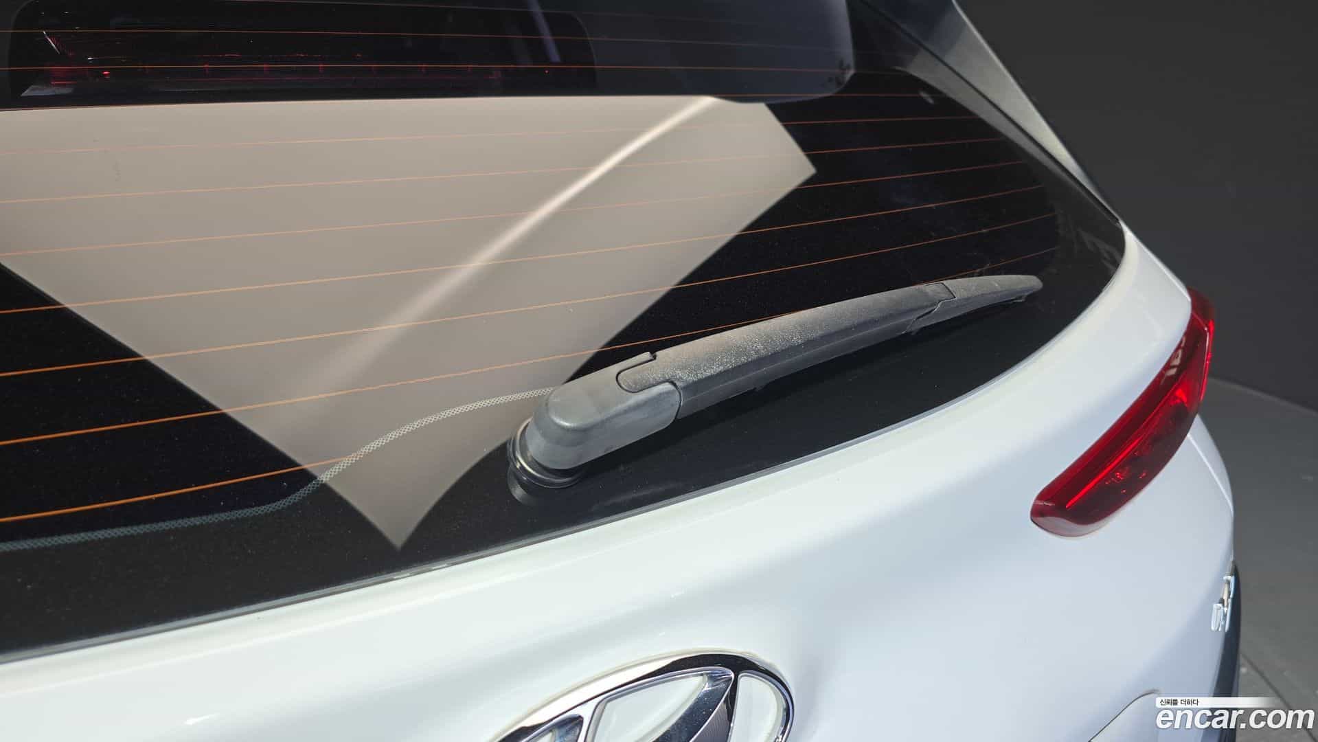 Kona Hyundai 2019.9-OPTION-041
