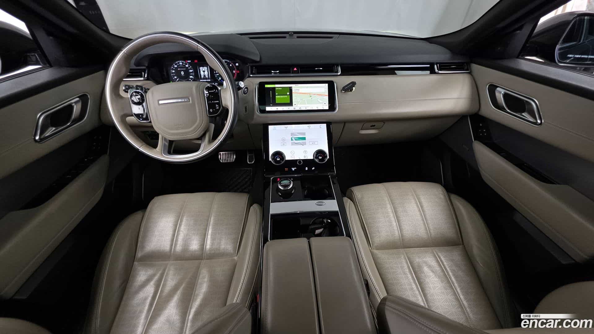 Range Rover Velar Land Rover 2018.11-INNER-007
