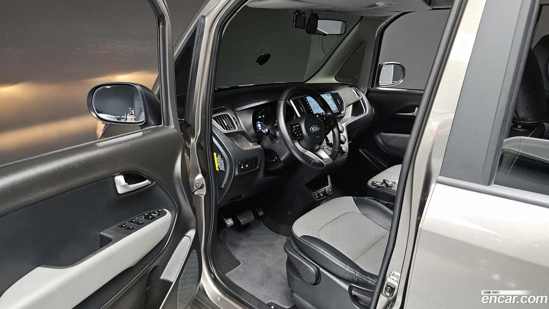 RAY Kia 2021.2-INNER-010