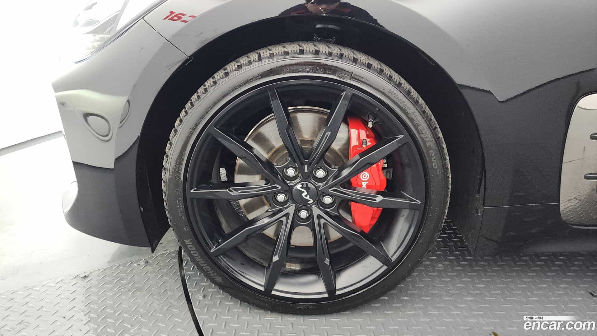 Stinger Kia 2022.4-OUTER-005