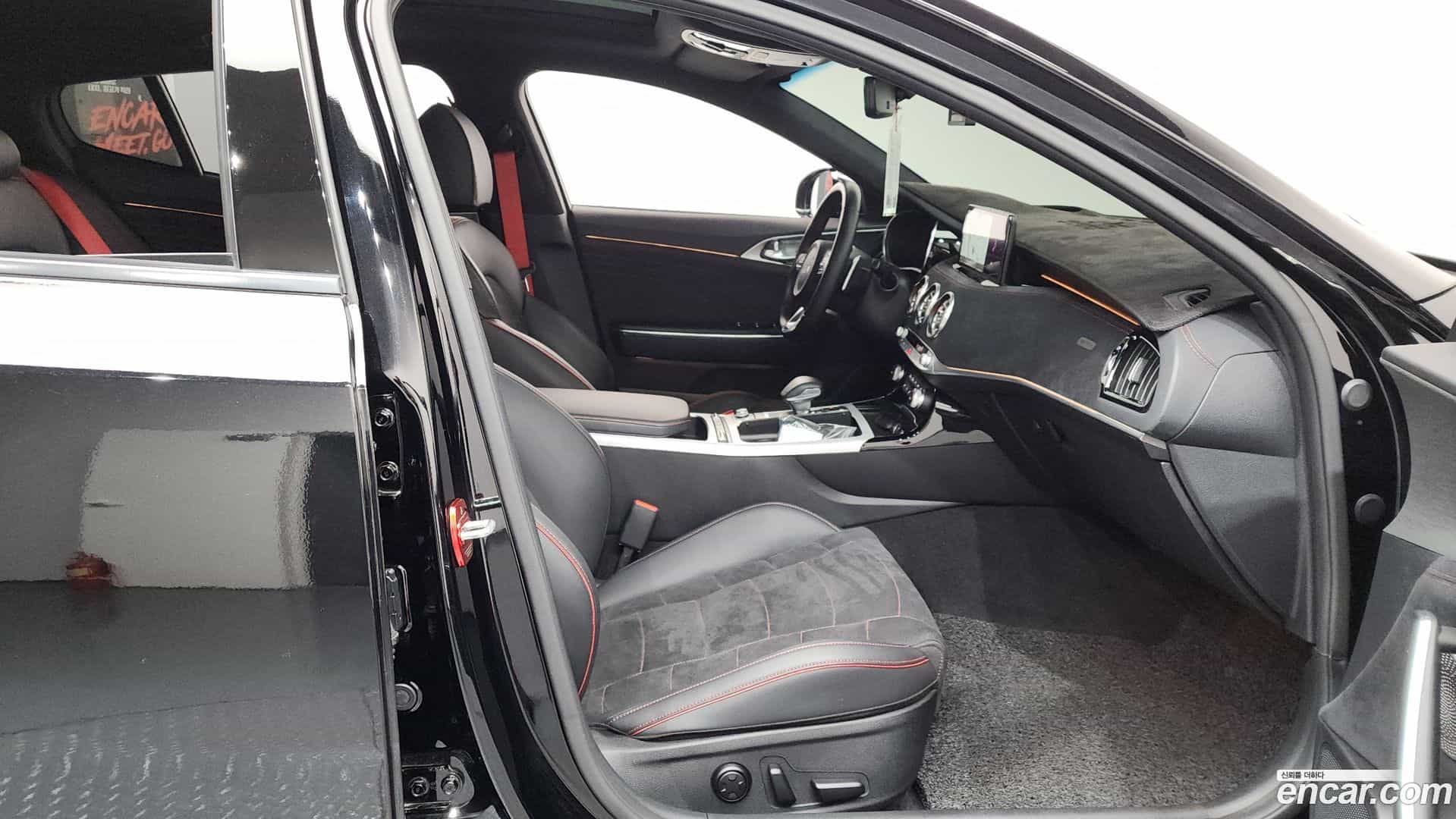 Stinger Kia 2022.4-OPTION-015