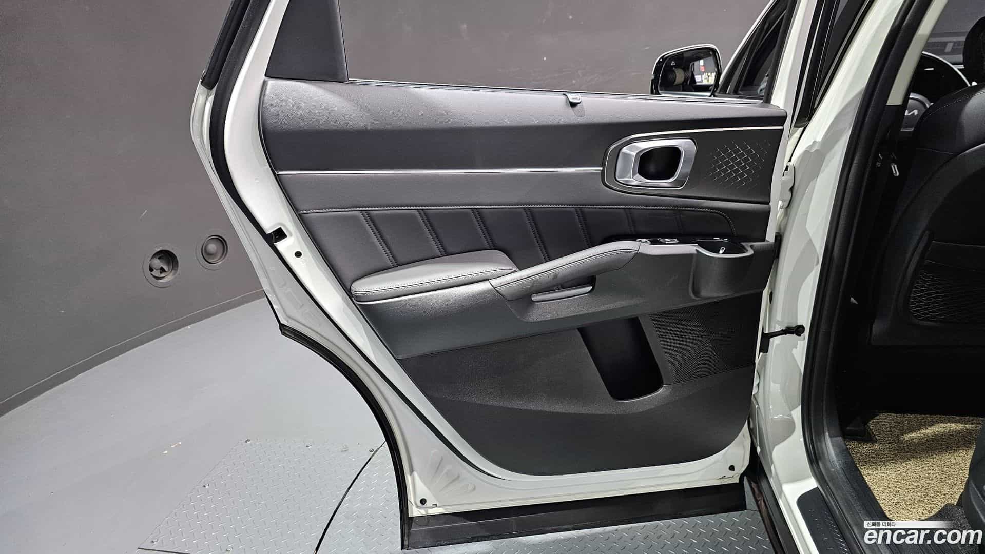 Sorento Kia 2021.10-INNER-035