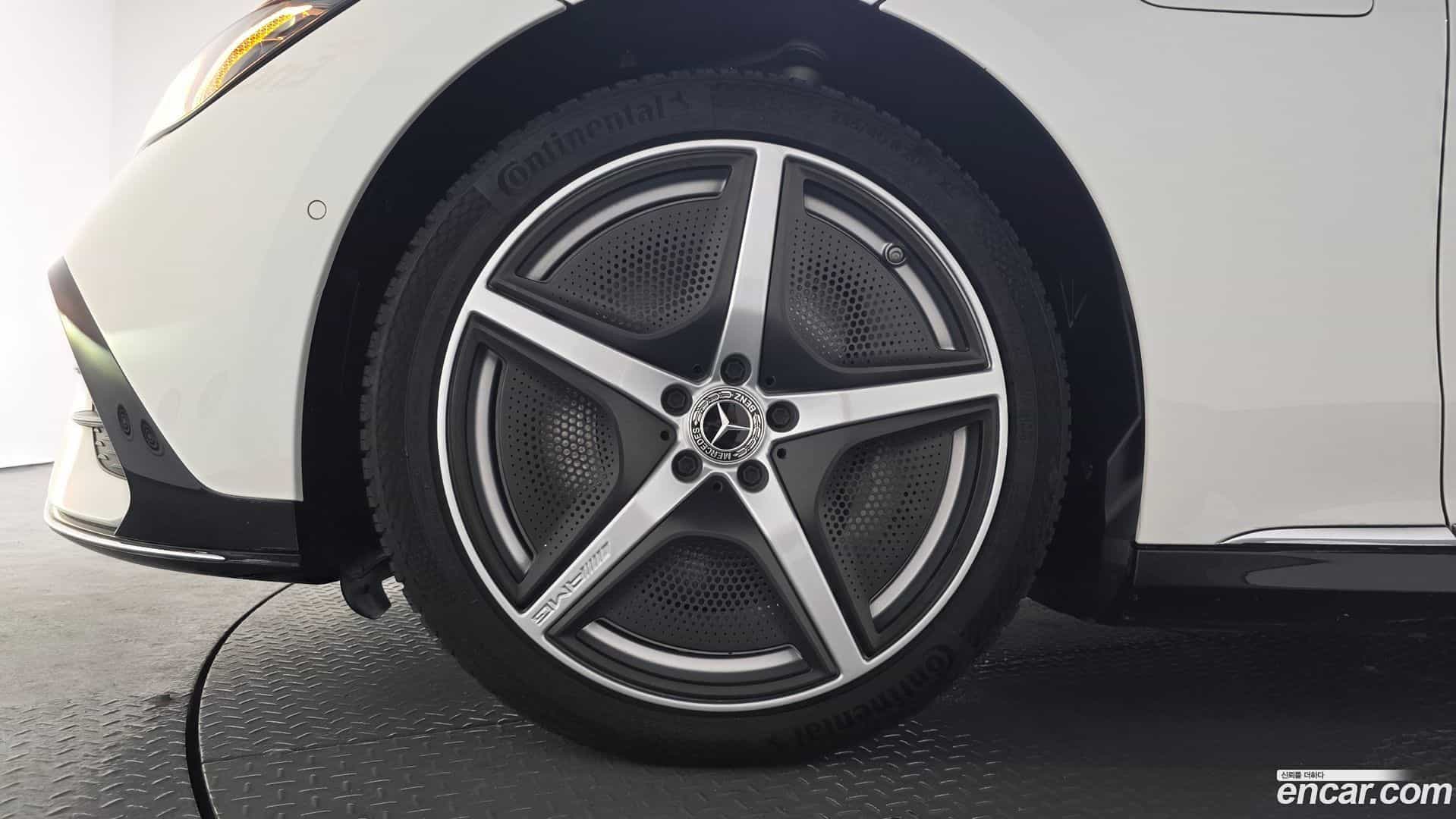 EQE Mercedes-Benz 2023.2-OUTER-005