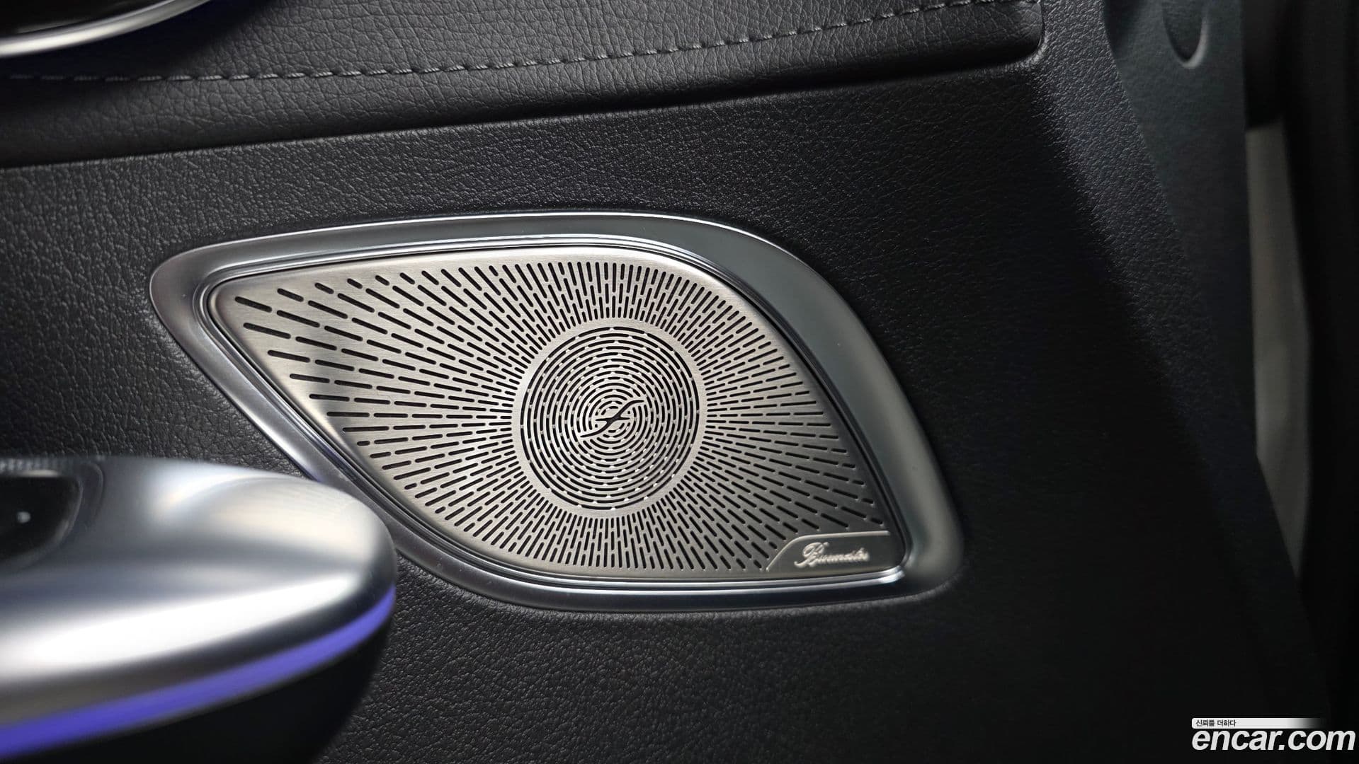 Main__Slider__Photo:EQE Mercedes-Benz 2023.2-17