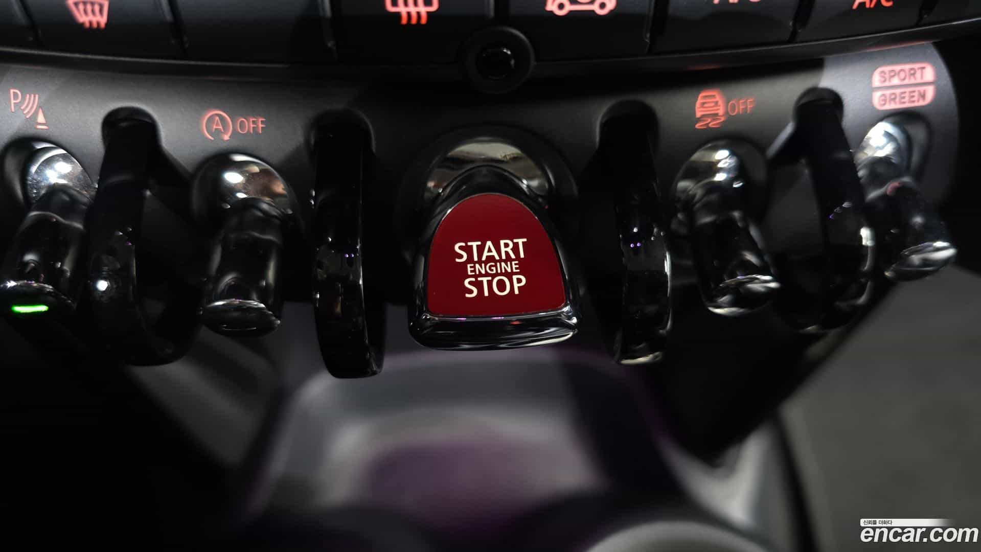 Cooper Mini 2024.2-OPTION-022