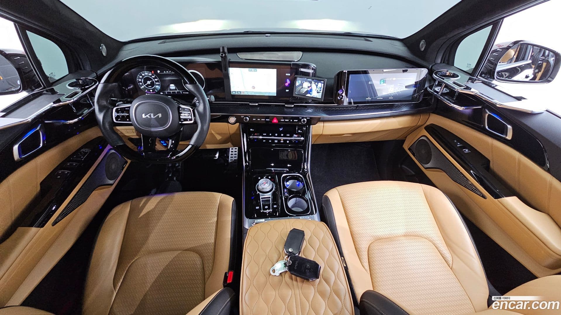 Main__Slider__Photo:Canival Kia 2021.4-6