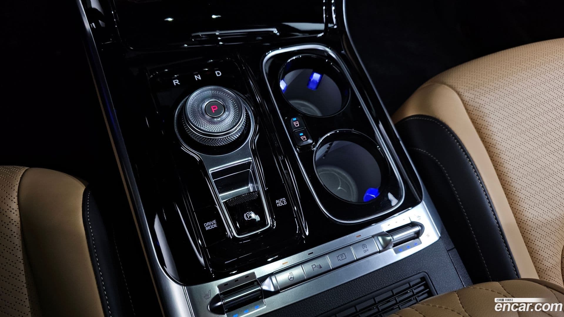 Main__Slider__Photo:Canival Kia 2021.4-8
