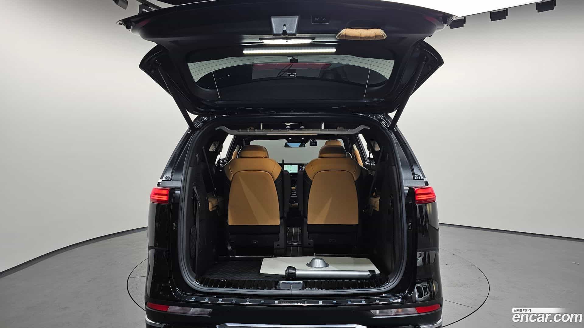 Canival Kia 2021.4-OPTION-024