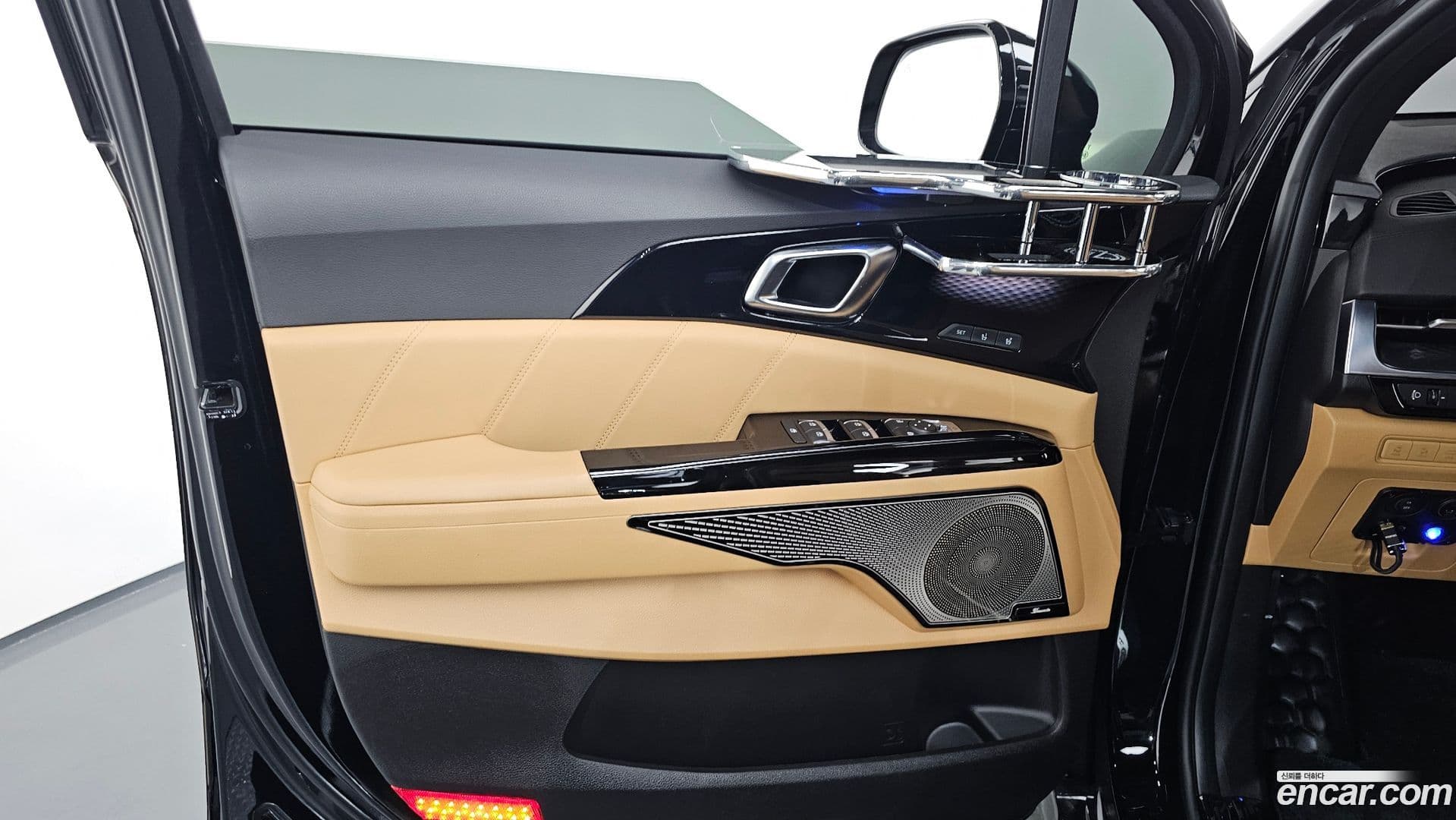 Main__Slider__Photo:Canival Kia 2021.4-24