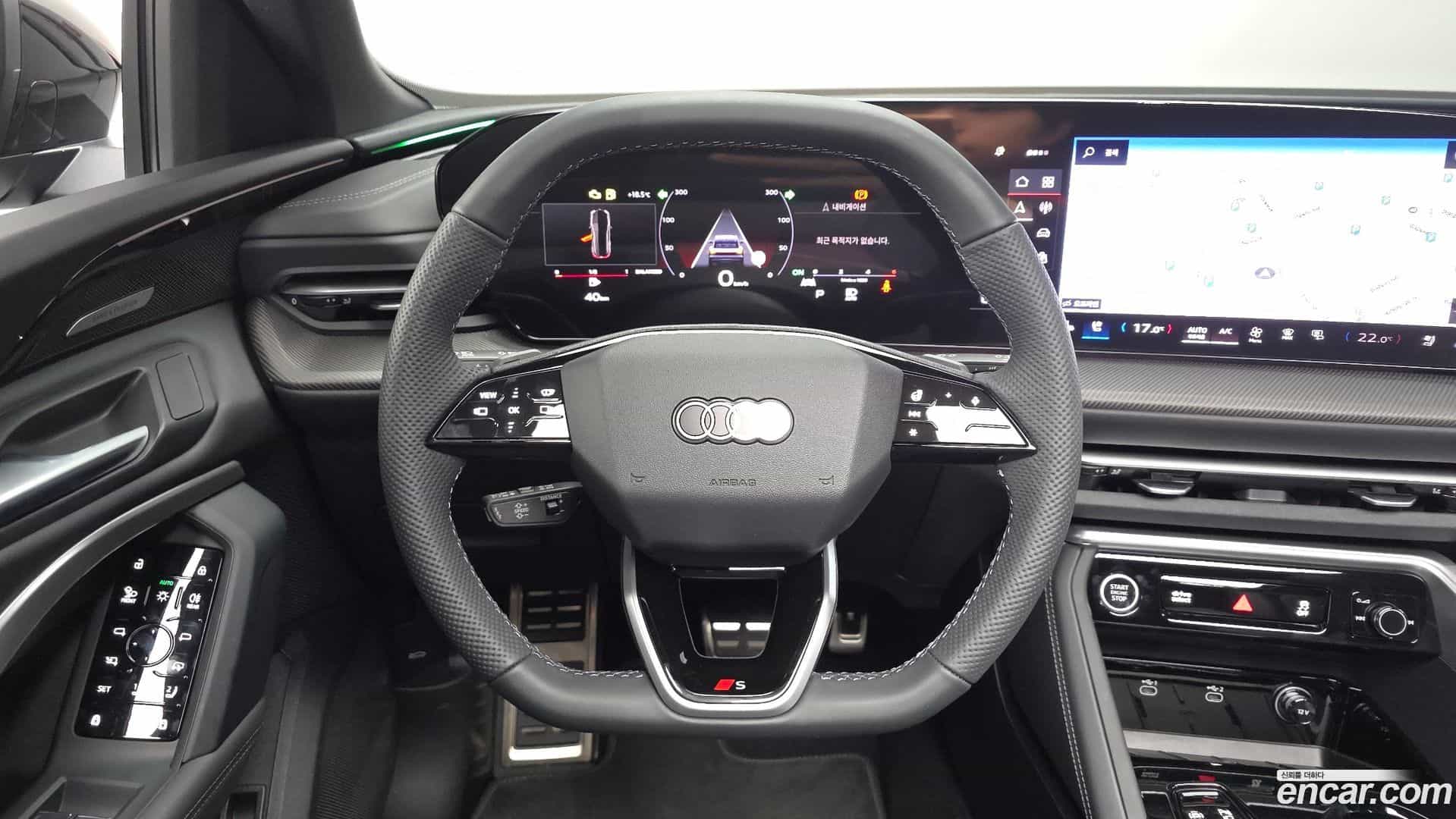 Q5 Audi 2025.11-OPTION-017
