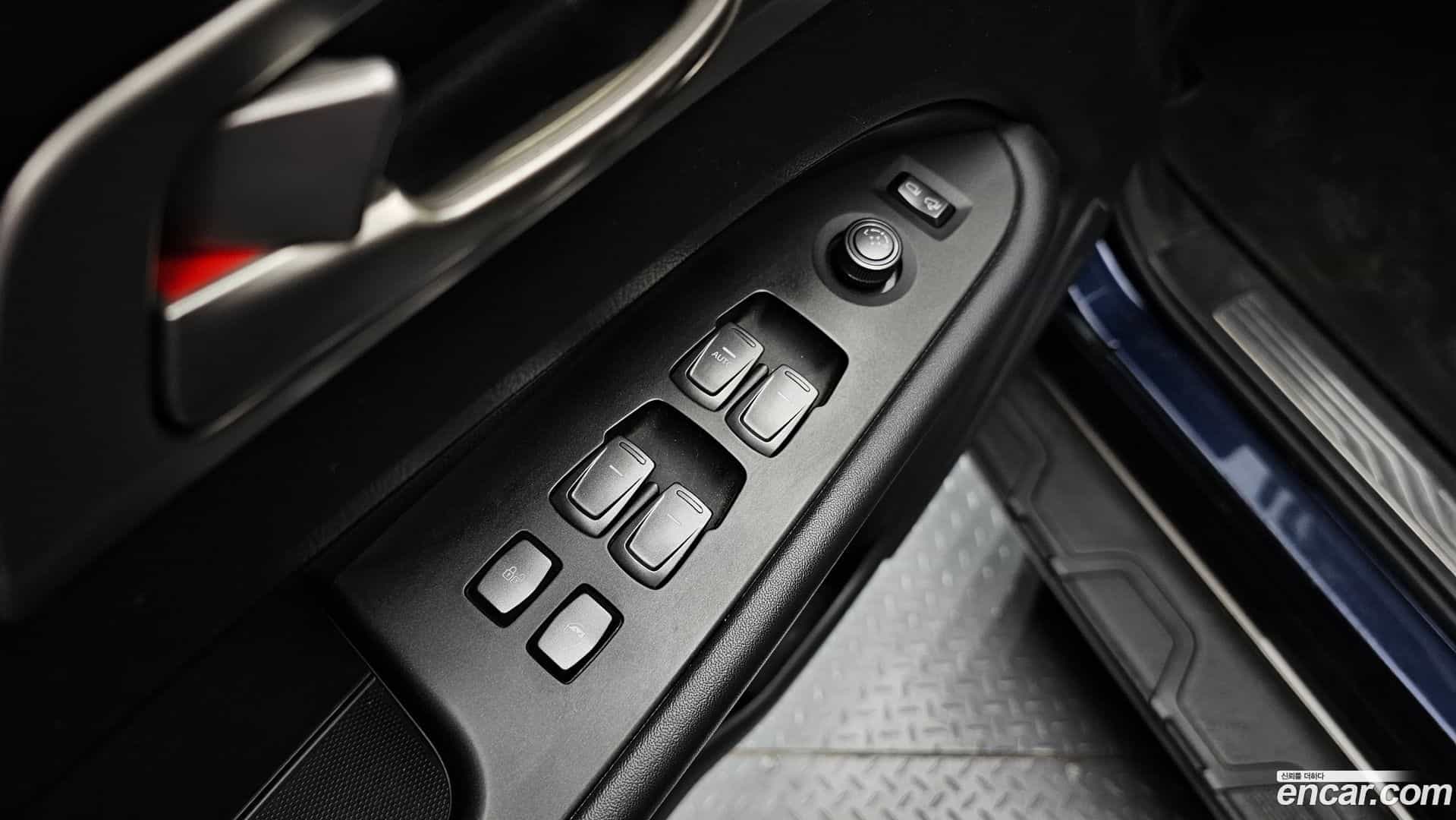 Rexton KG Mobility 2018.2-OPTION-020