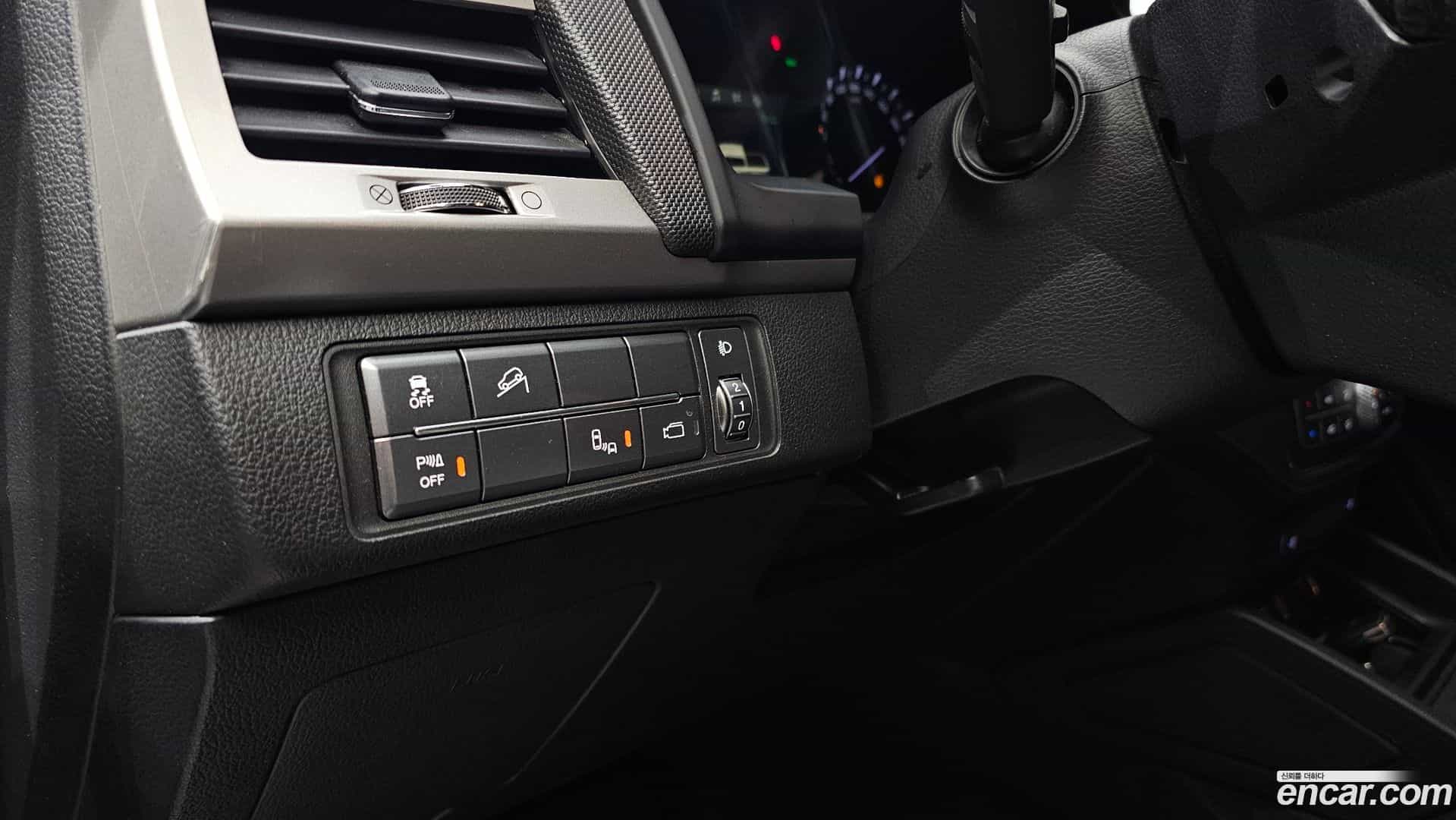 Rexton KG Mobility 2018.2-OPTION-021