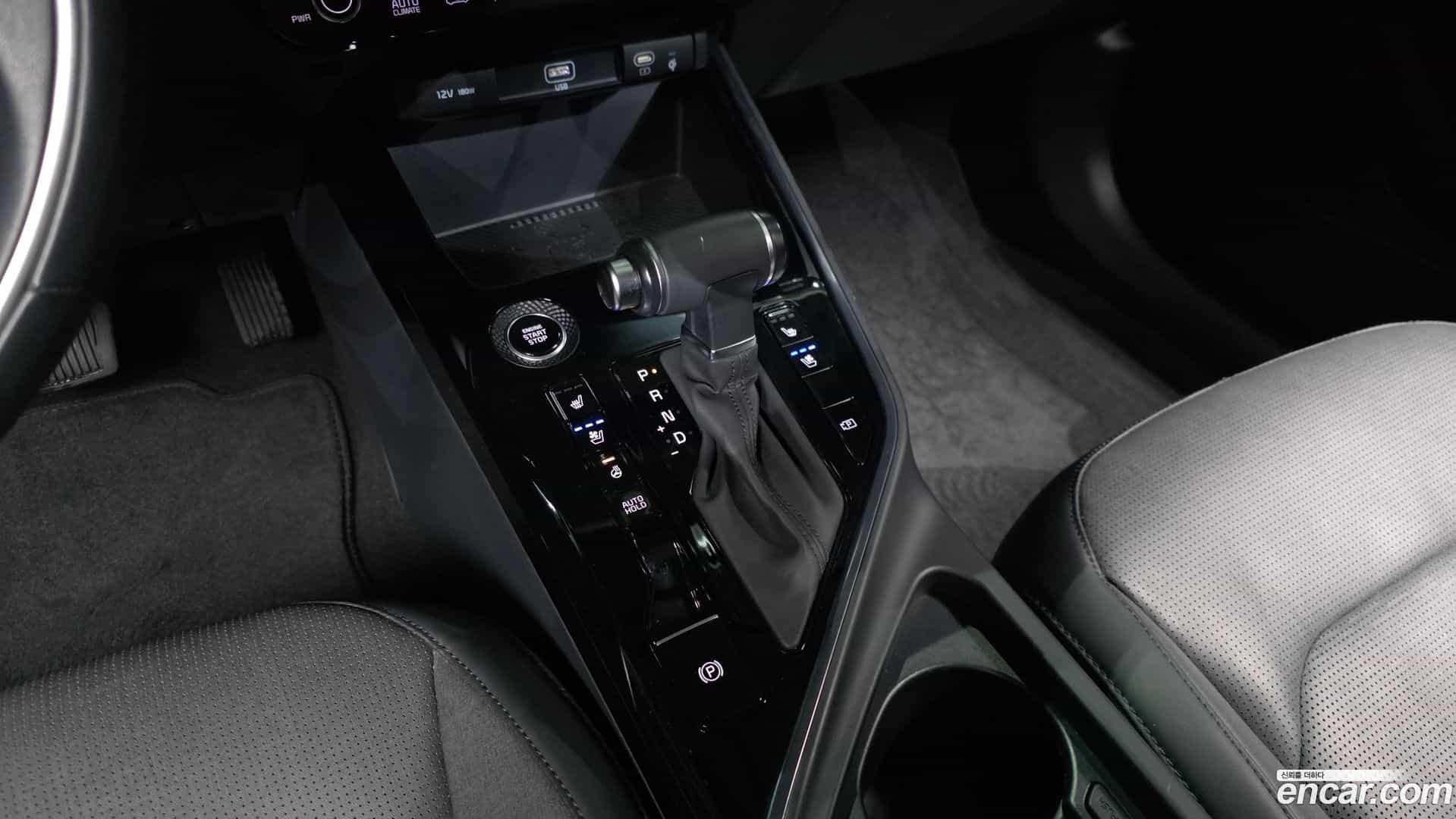 Niro Kia 2022.3-INNER-009
