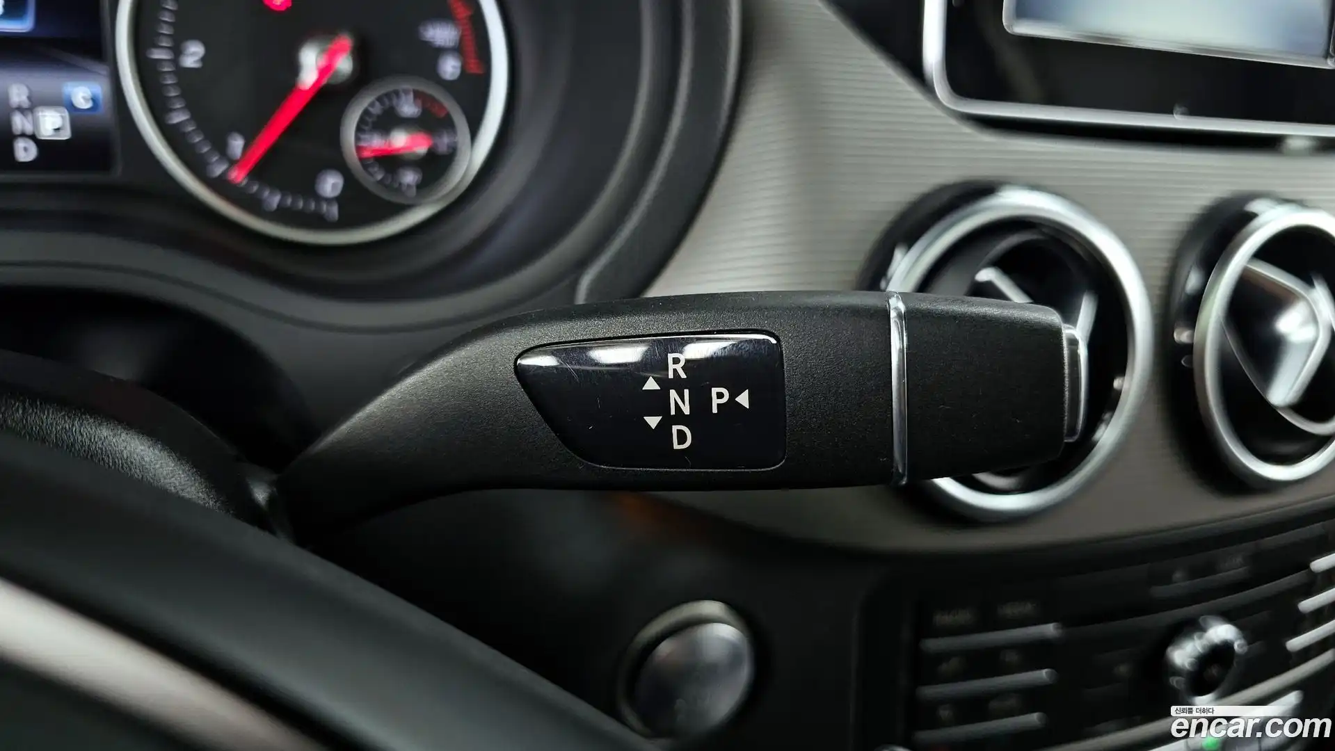 B-Class Mercedes-Benz 2016.11-INNER-009