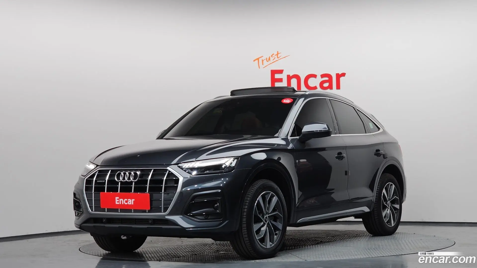 Main__Slider__Photo:Q5 Audi 2023.8-0