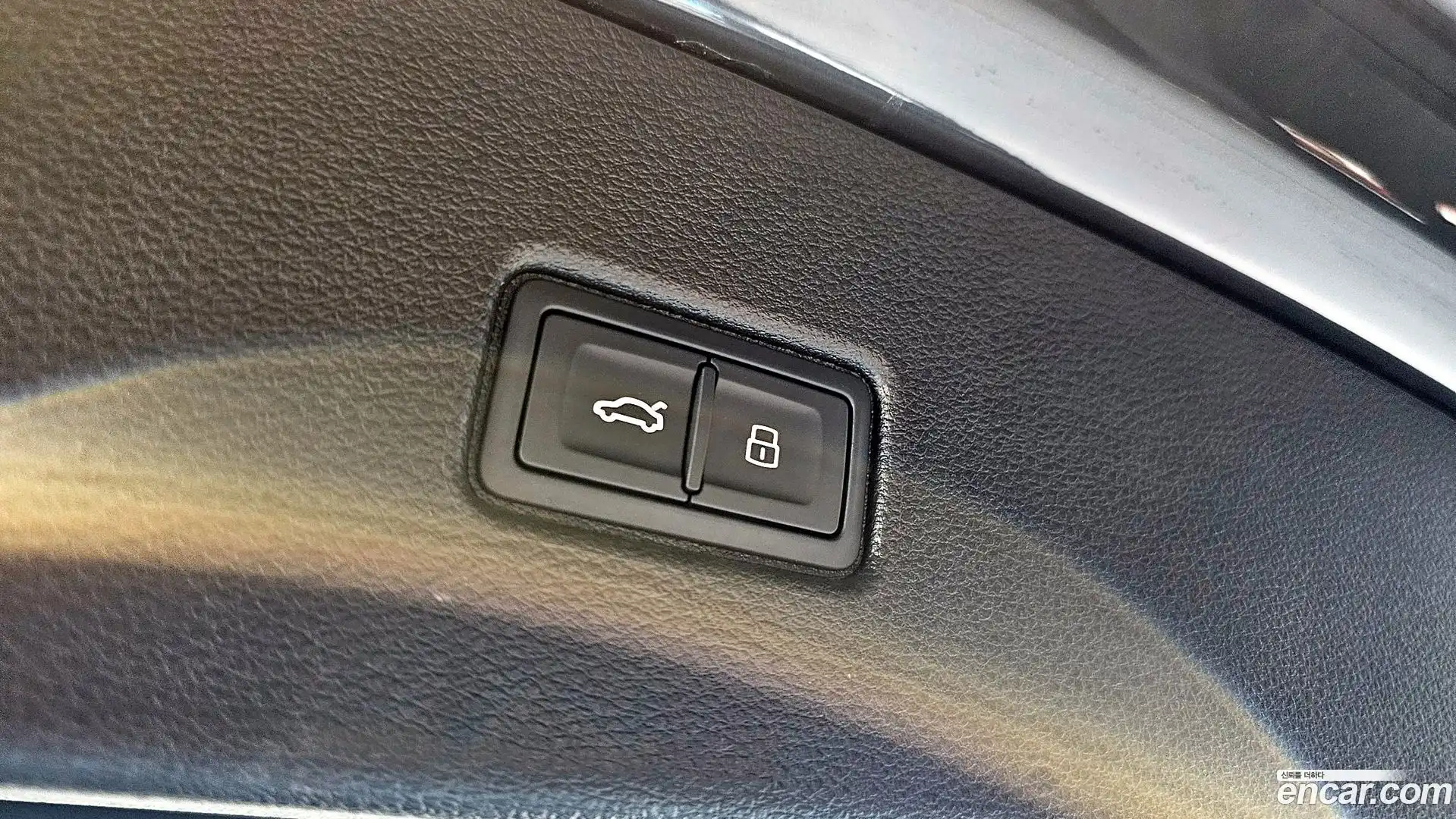 Q5 Audi 2023.8-OPTION-042