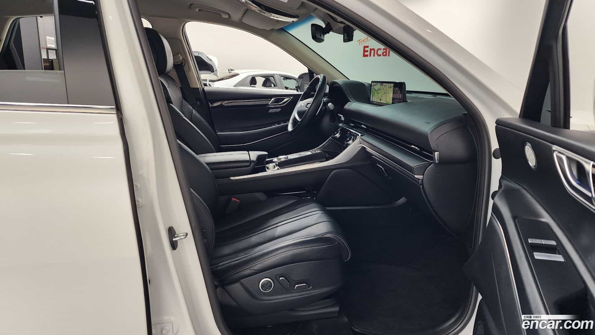 GV80 Genesis 2021.2-INNER-036