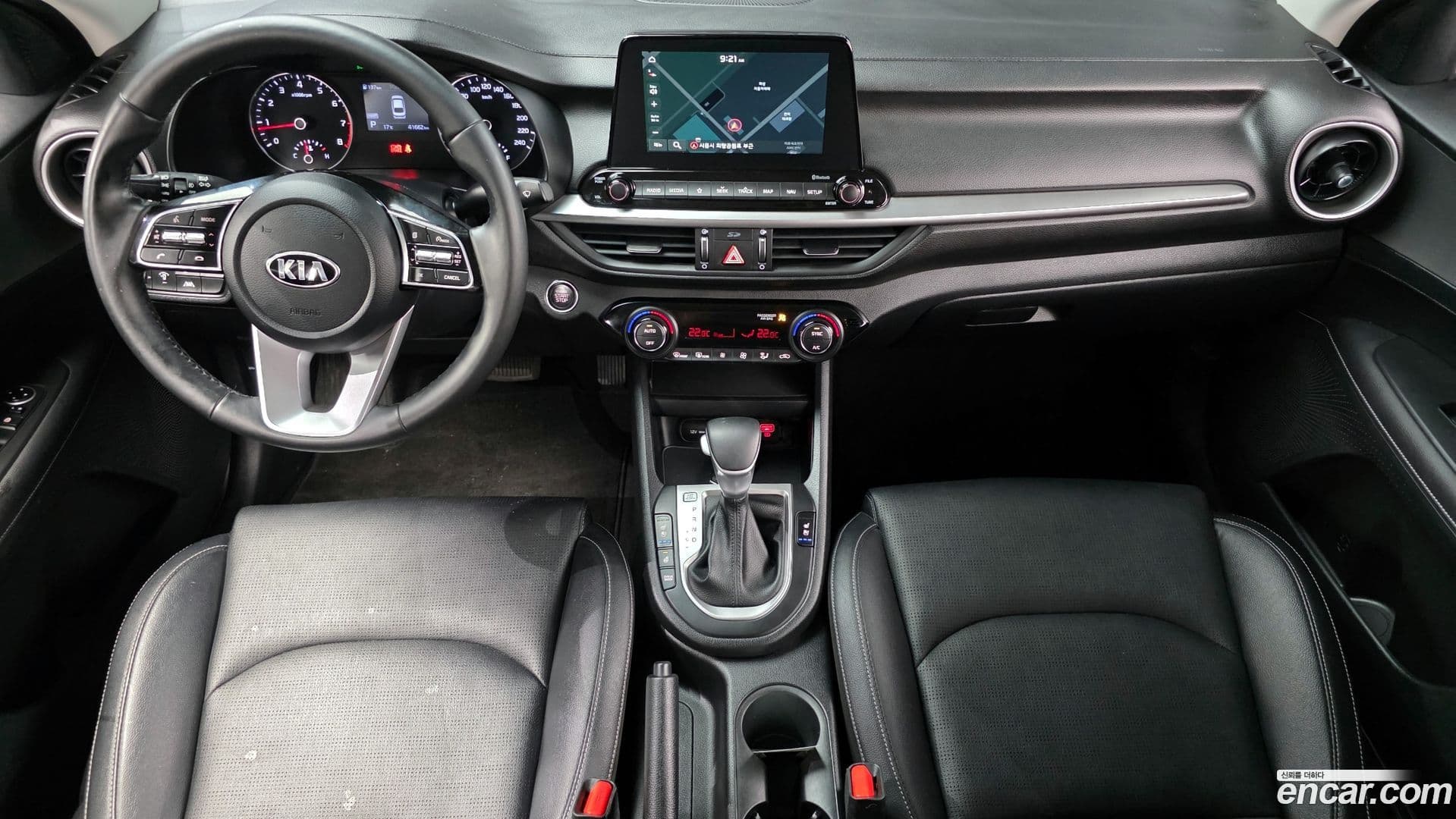 Main__Slider__Photo:K3 Kia 2021.1-6