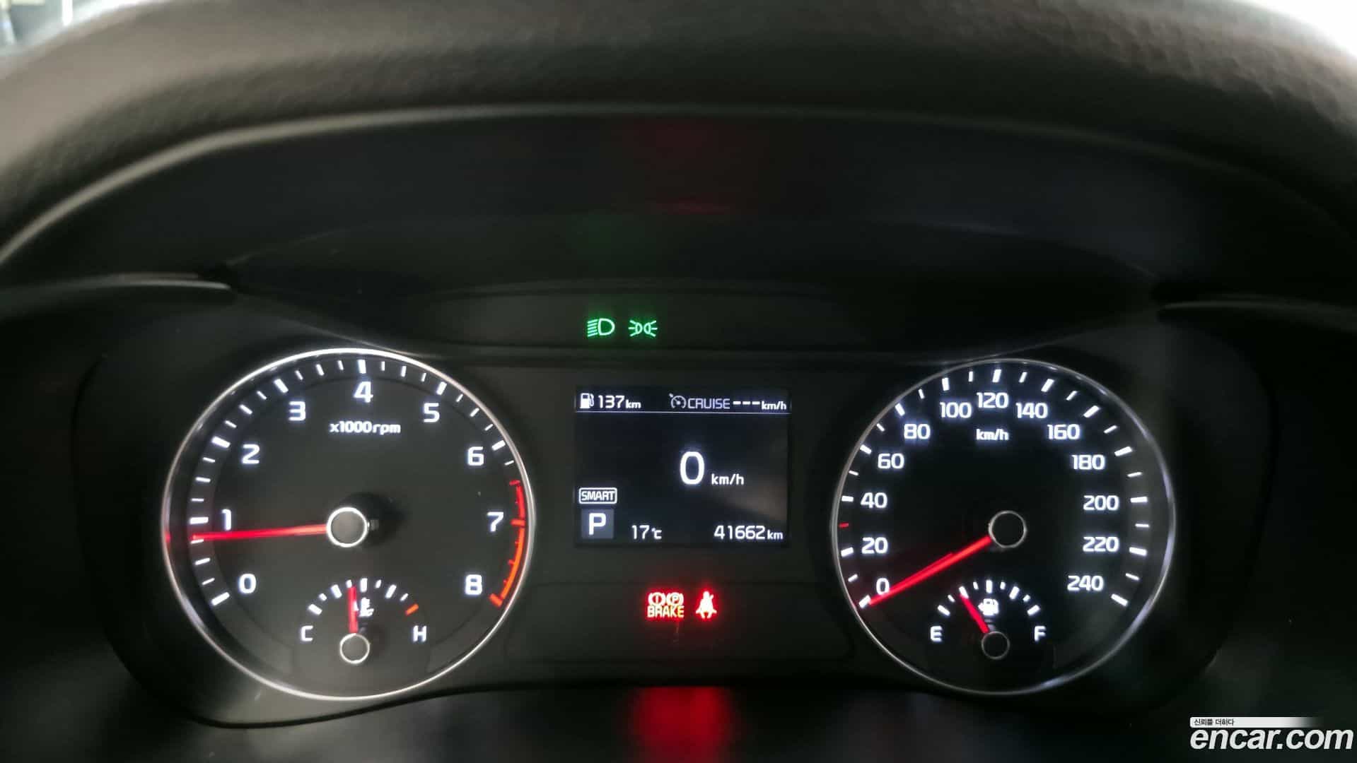 K3 Kia 2021.1-INNER-008