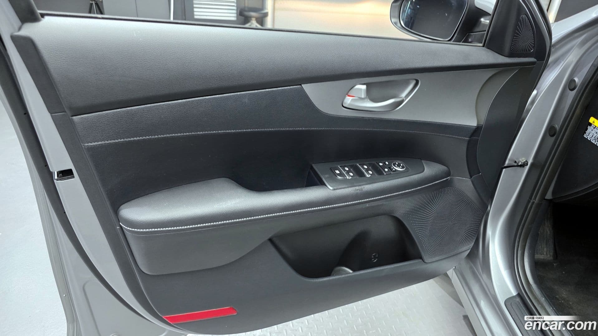 Main__Slider__Photo:K3 Kia 2021.1-23