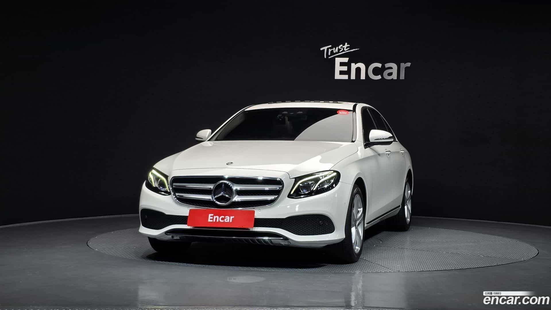 E-Class Mercedes-Benz 2018.5-OUTER-003