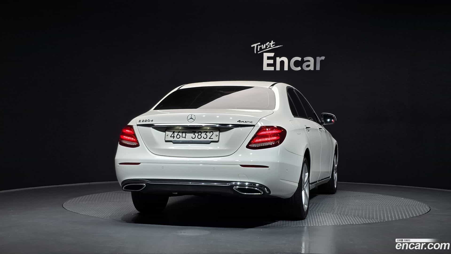 E-Class Mercedes-Benz 2018.5-OUTER-004