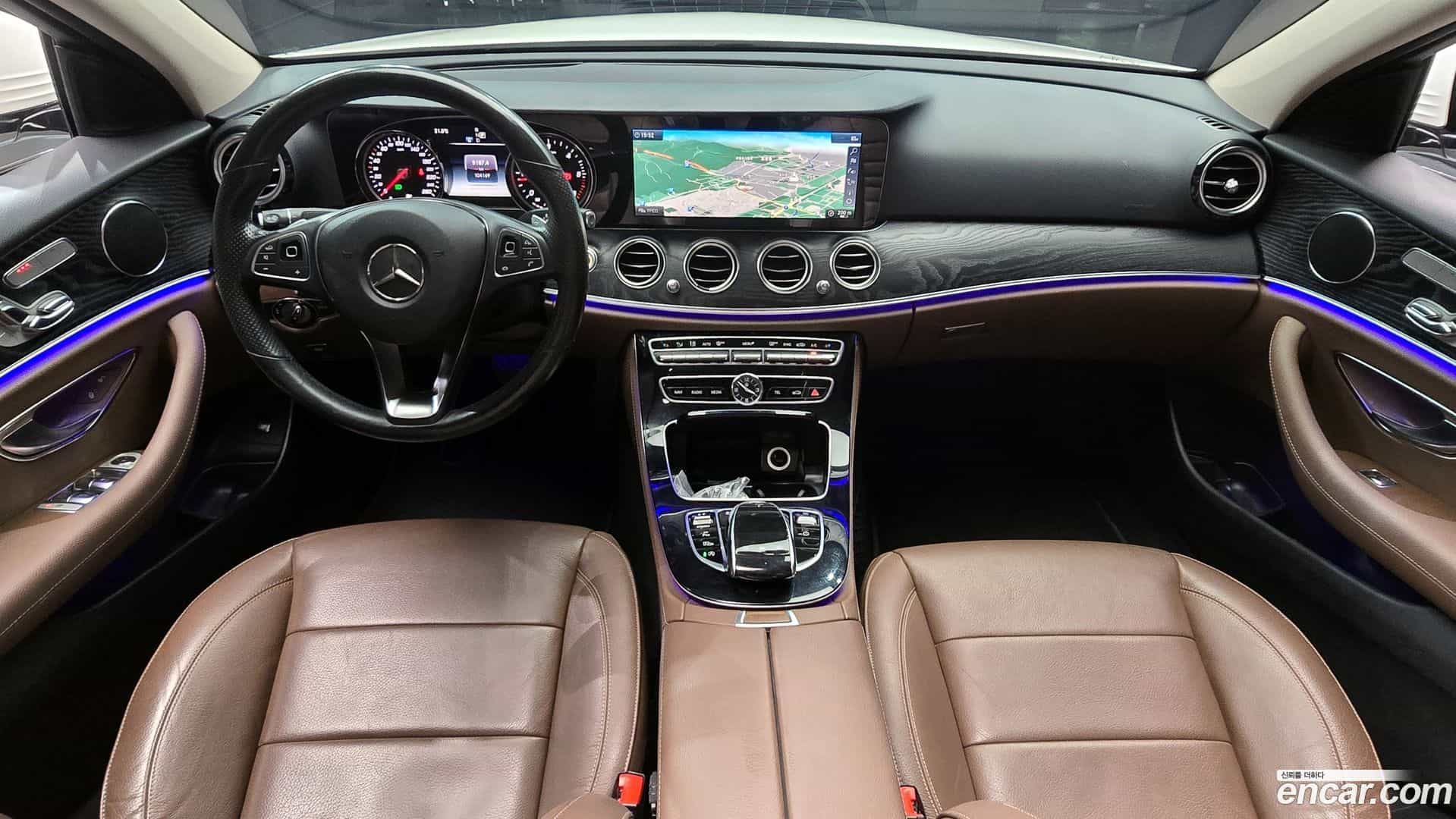 E-Class Mercedes-Benz 2018.5-INNER-007