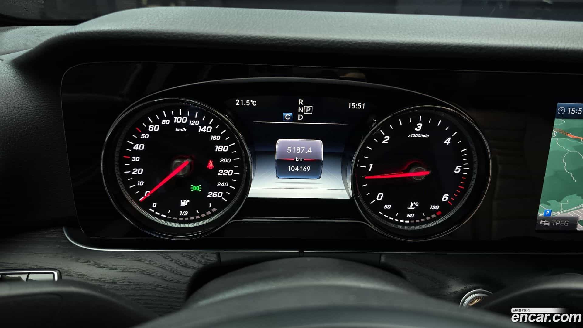 E-Class Mercedes-Benz 2018.5-INNER-008