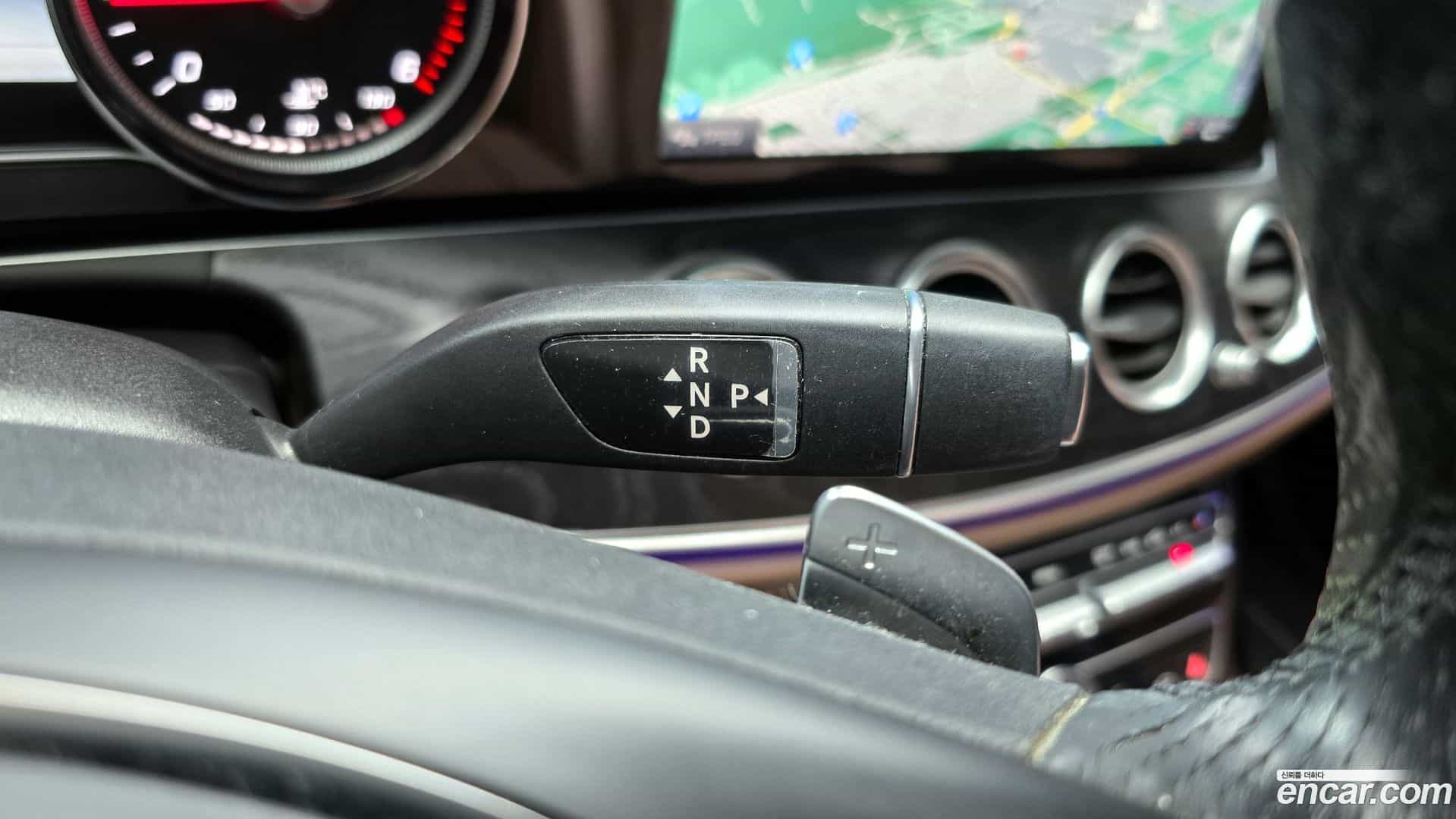 E-Class Mercedes-Benz 2018.5-INNER-009