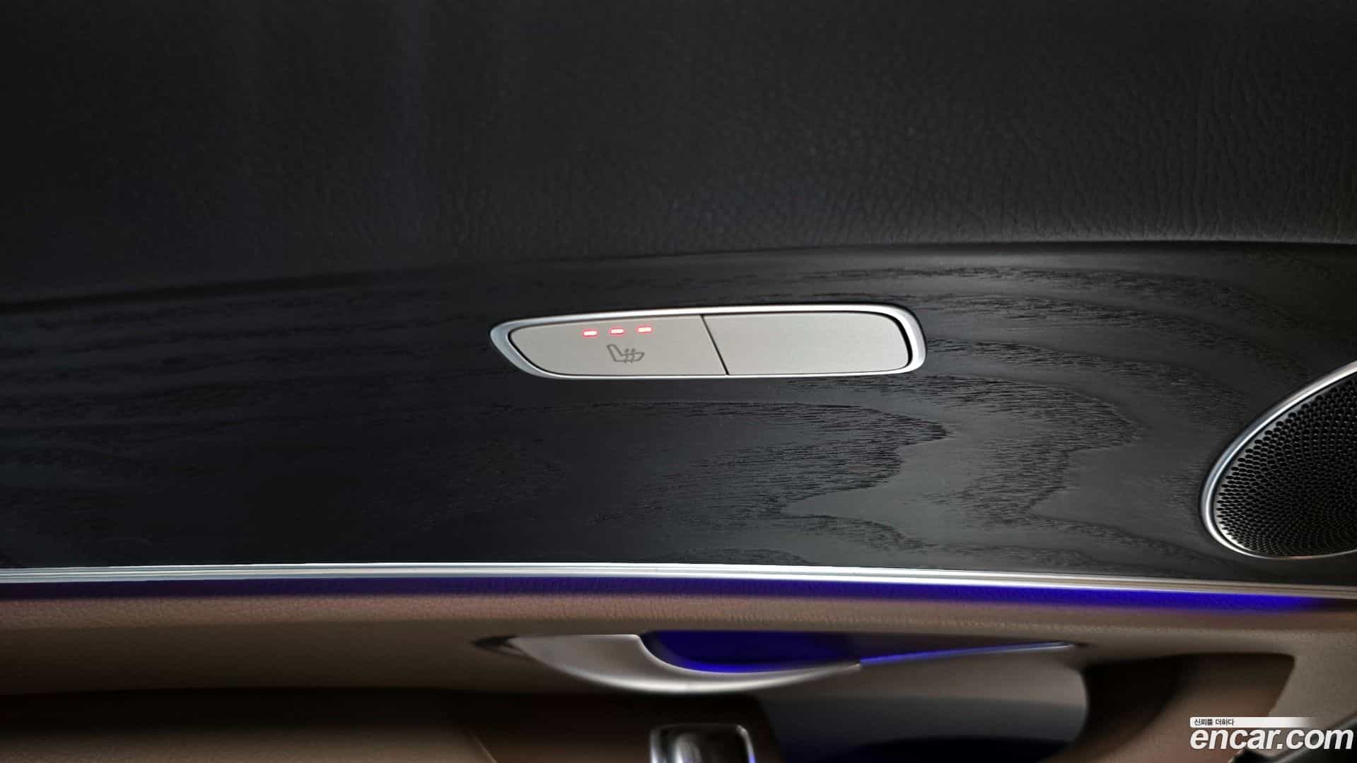 E-Class Mercedes-Benz 2018.5-OPTION-022