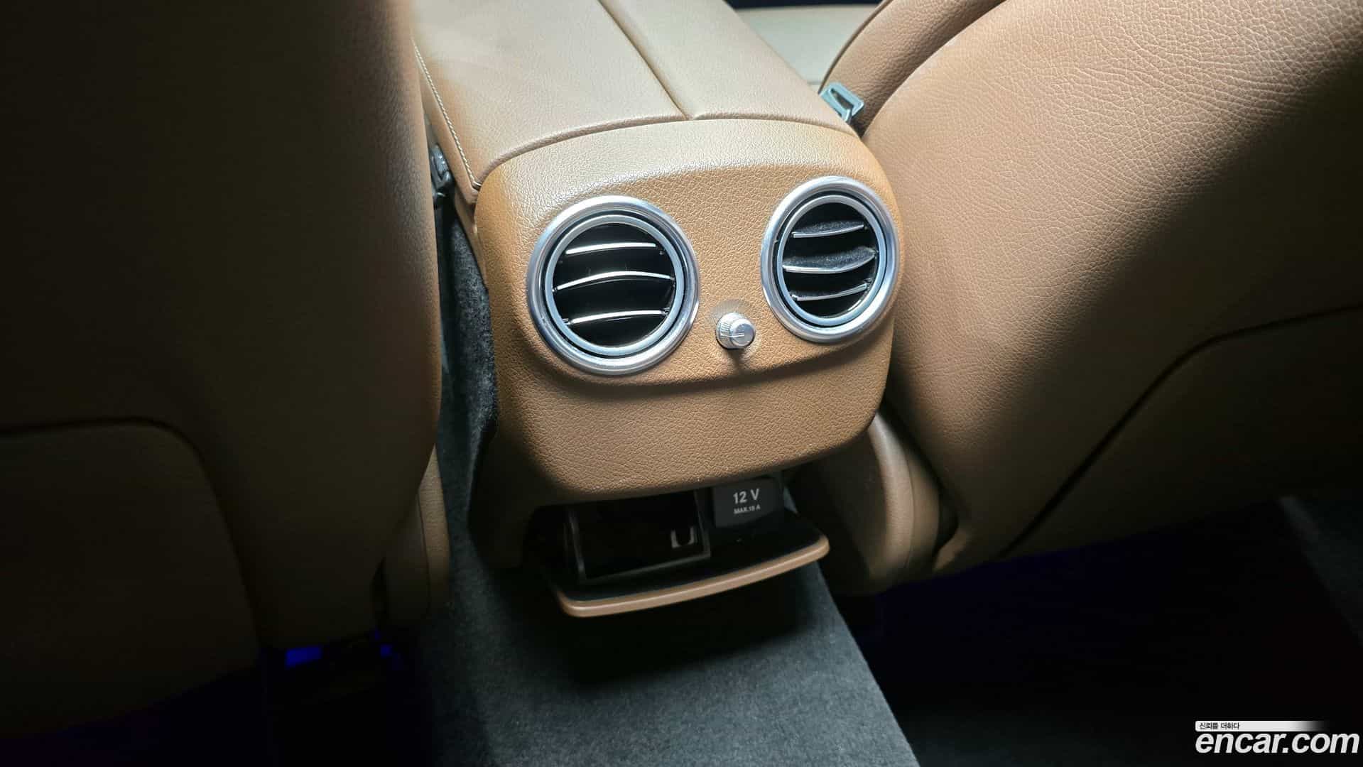 E-Class Mercedes-Benz 2018.5-OPTION-040