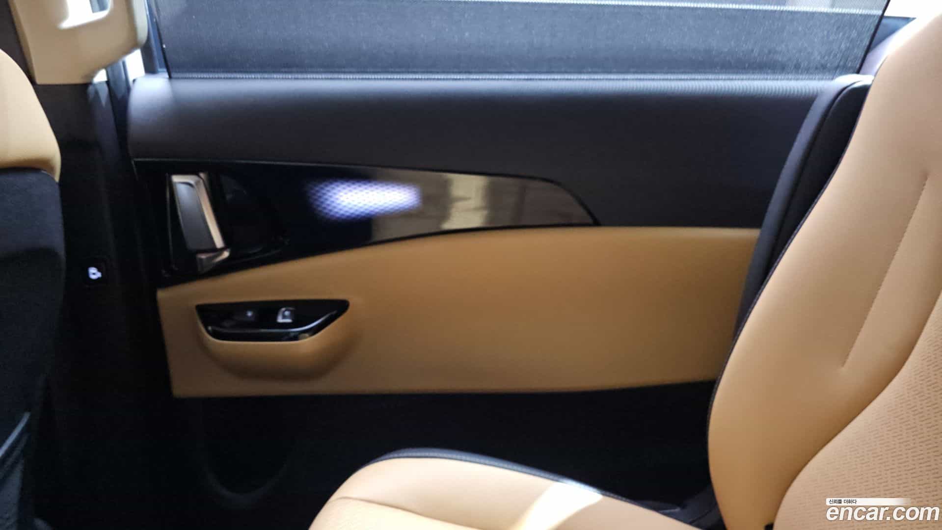 Canival Kia 2022.0-INNER-035