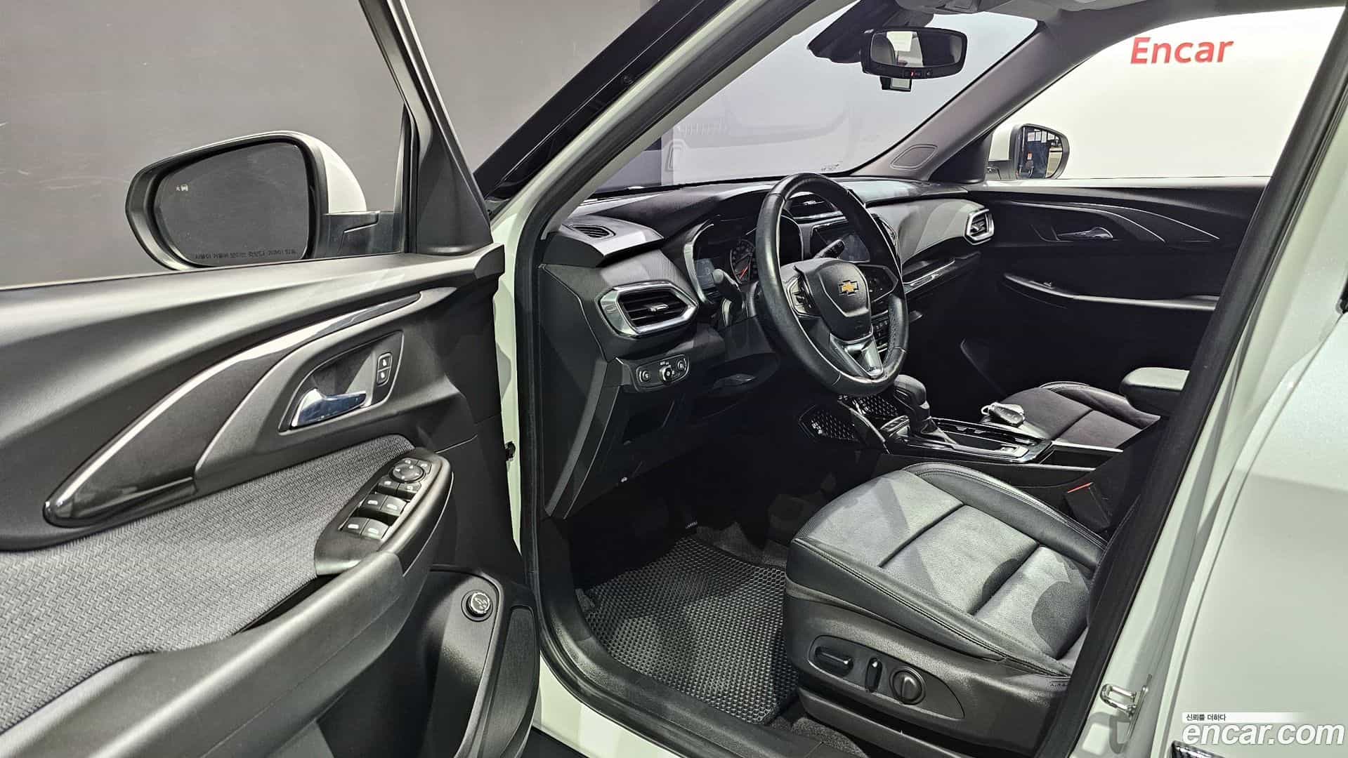 Trailblazer Chevrolet 2020.10-OPTION-023