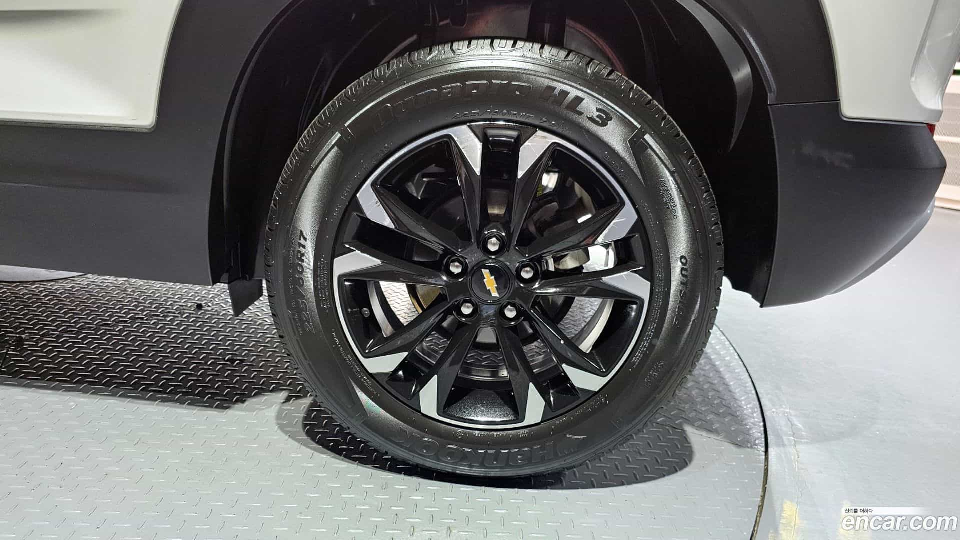 Trailblazer Chevrolet 2020.10-OUTER-031