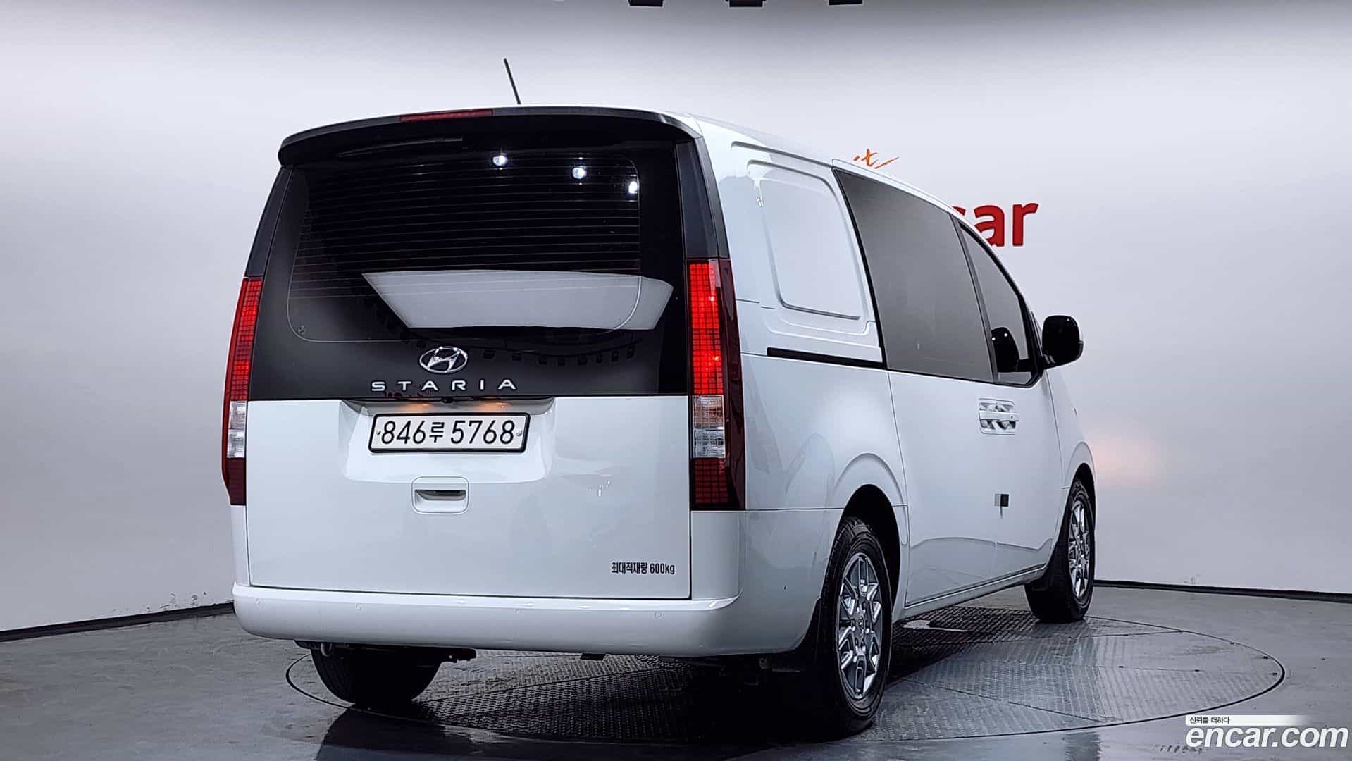 Staria Hyundai 2022.4-OUTER-002