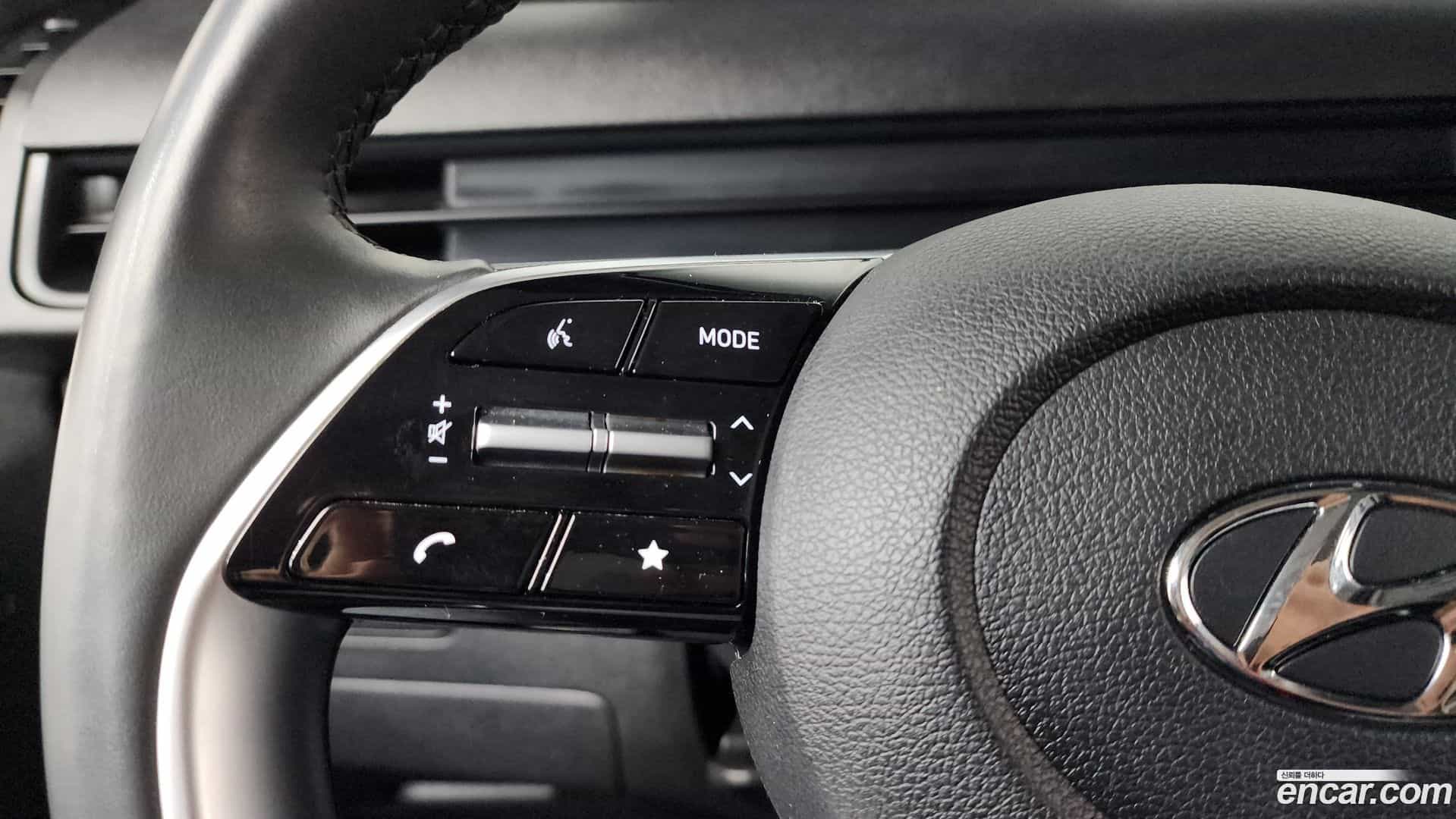 Staria Hyundai 2022.4-OPTION-021