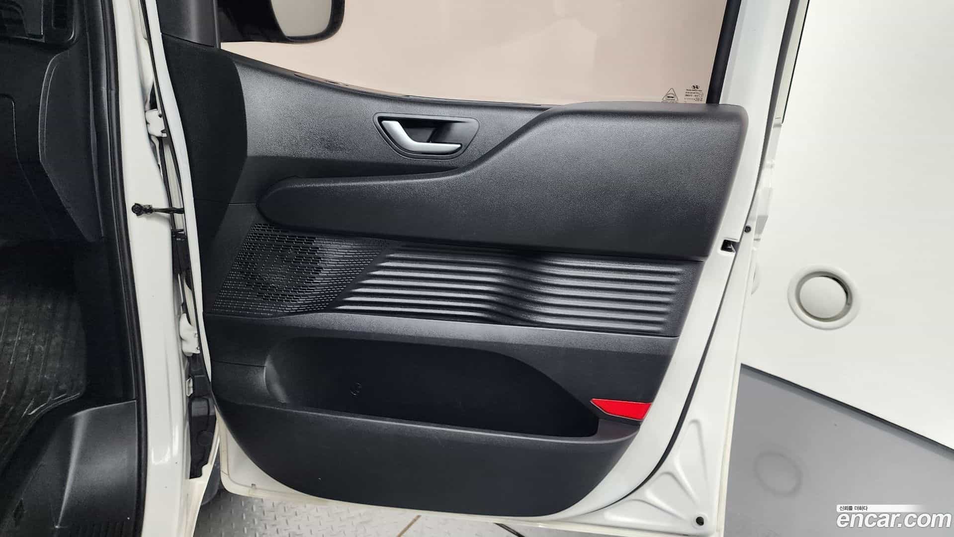 Staria Hyundai 2022.4-INNER-035