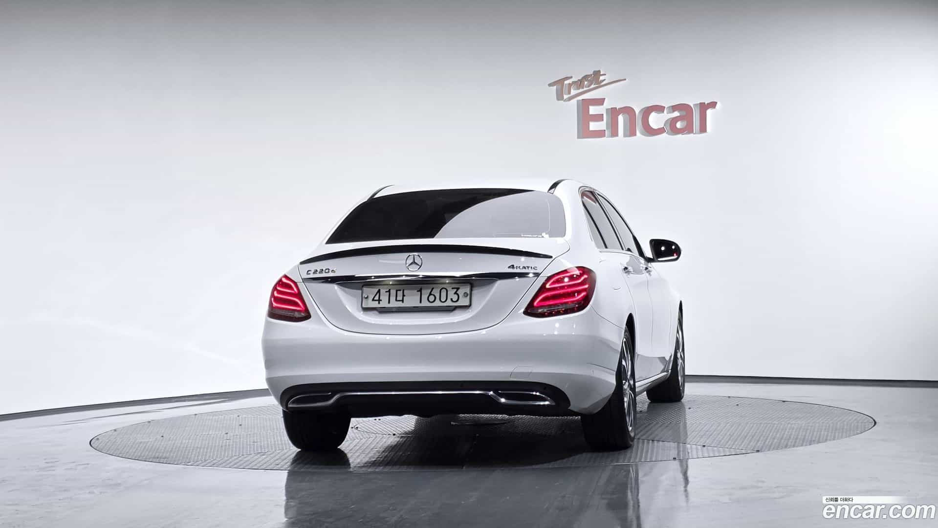 C-Class Mercedes-Benz 2017.7-OUTER-004
