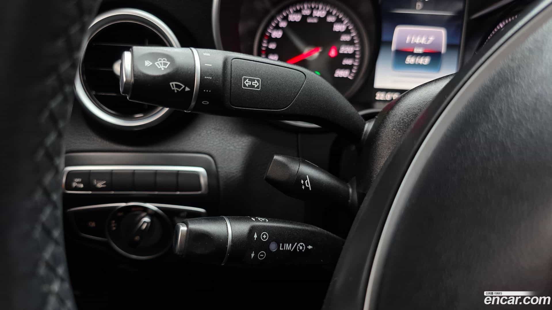 C-Class Mercedes-Benz 2017.7-OPTION-021